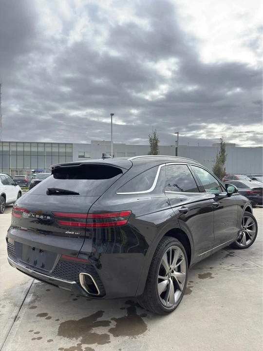 2024 Genesis G70 - Image 2 of 14