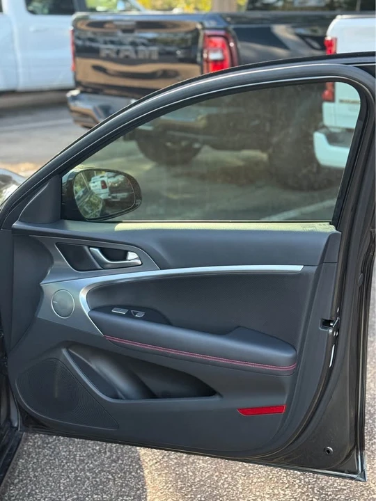 2024 Genesis G70 - Image 10 of 14
