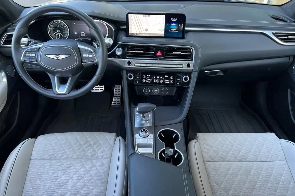 2024 Genesis G70 - Image 11 of 17