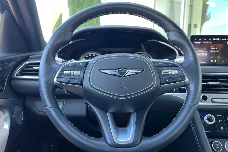 2024 Genesis G70 - Image 16 of 17