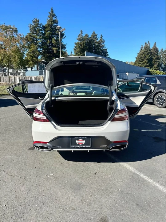 2024 Genesis G70 - Image 5 of 14