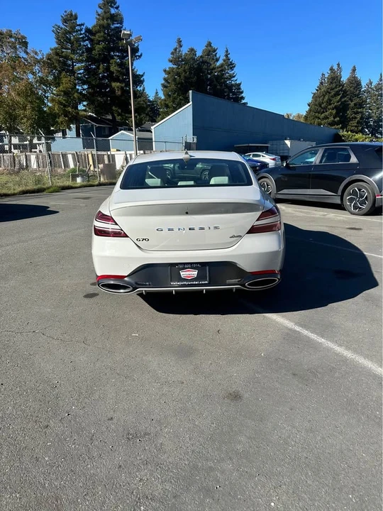 2024 Genesis G70 - Image 2 of 14