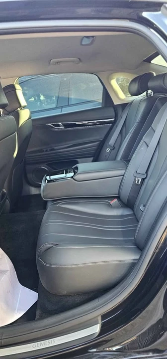 2024 Genesis G70 - Image 4 of 4