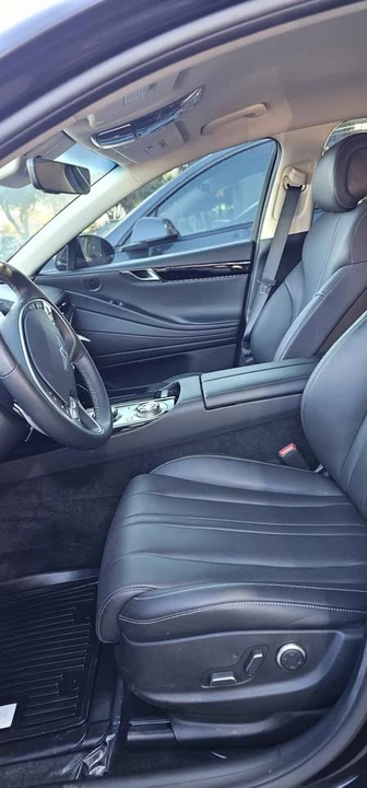 2024 Genesis G70 - Image 3 of 4