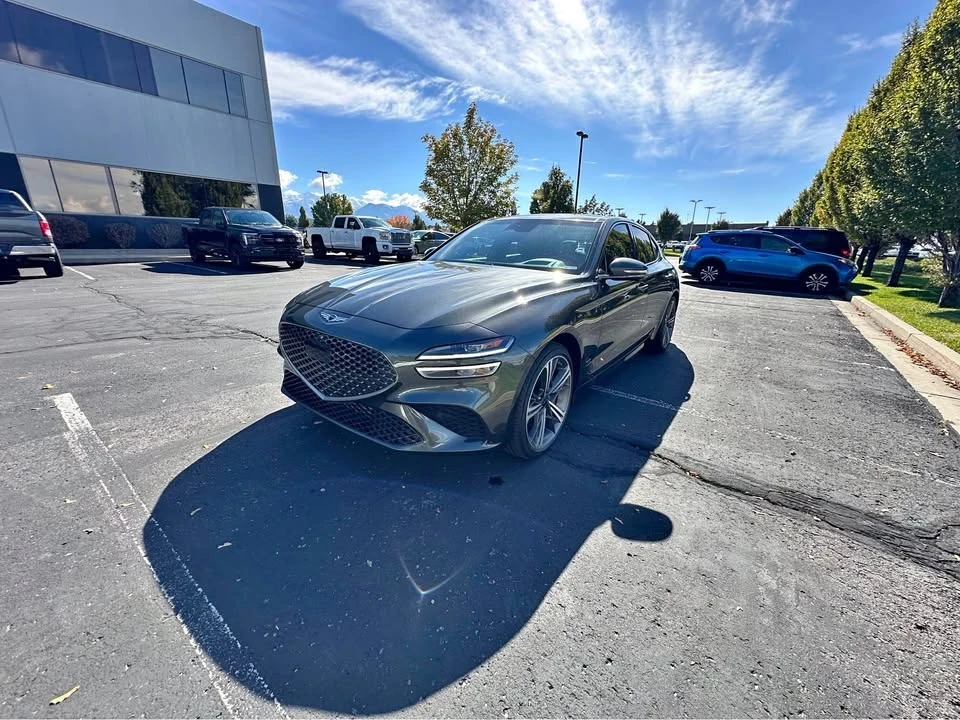 2024 Genesis G70 - Image 2 of 15
