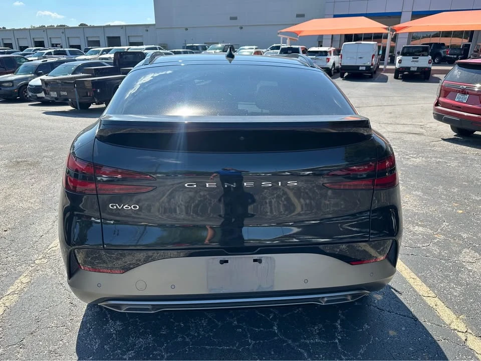 2024 Genesis GV60 - Image 8 of 20