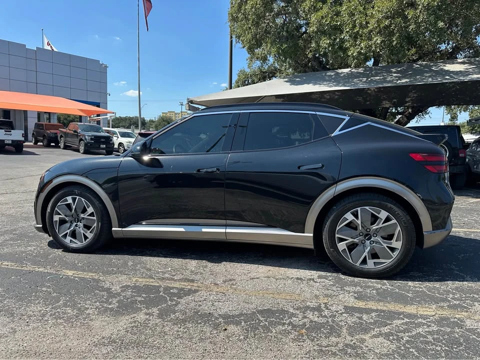 2024 Genesis GV60 - Image 6 of 20