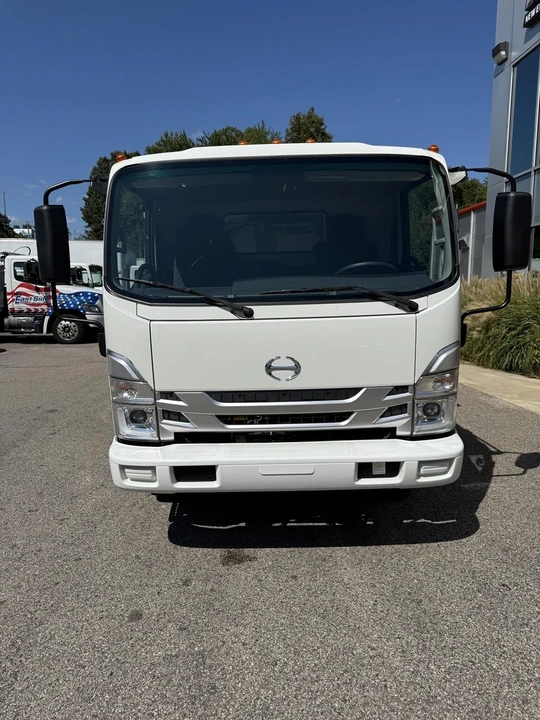 2024 Hino - Image 2 of 21