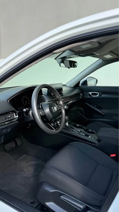 2024 Honda Civic 11th Gen - Image 9 of 15