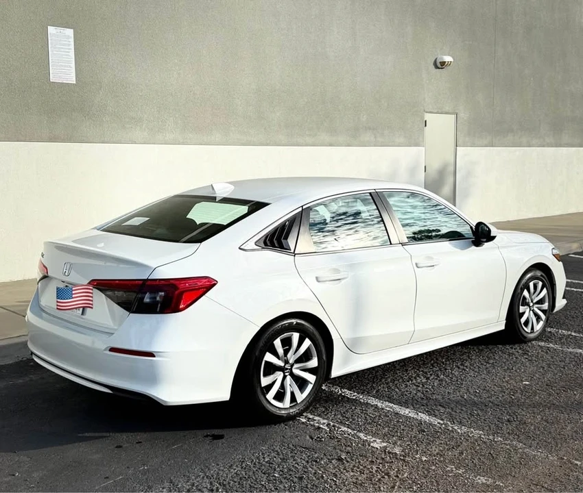 2024 Honda Civic 11th Gen - Image 7 of 15