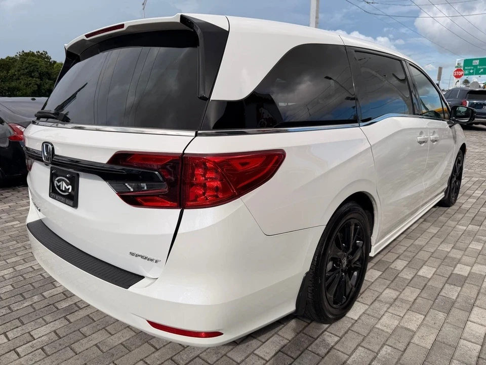 2024 Honda Odyssey - Image 10 of 21