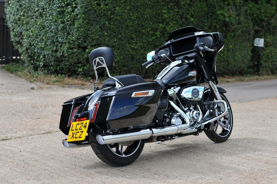 2024 Harley-Davidson Touring Milwaukee-Eight - Image 4 of 30