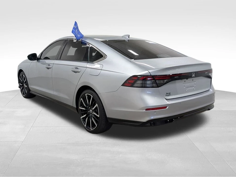 2024 Honda Accord 11th Gen - Image 9 of 11