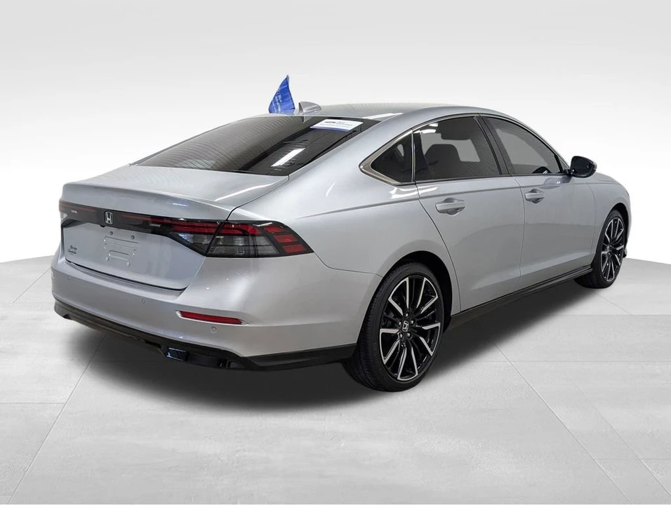 2024 Honda Accord 11th Gen - Image 7 of 11