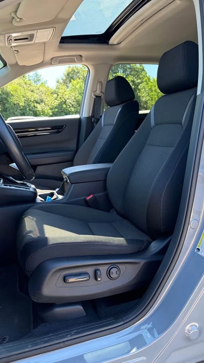 2024 Honda CR-V 6th Gen - Image 10 of 12