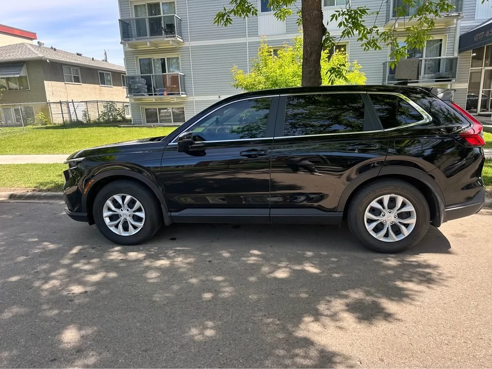 2024 Honda CR-V 6th Gen - Image 16 of 20