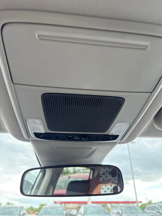 2024 Honda CR-V 6th Gen - Image 18 of 20