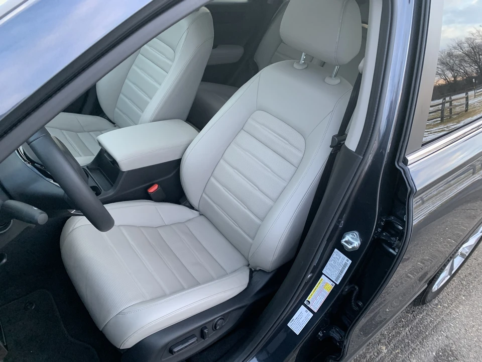 2024 Honda CR-V 6th Gen - Image 13 of 21