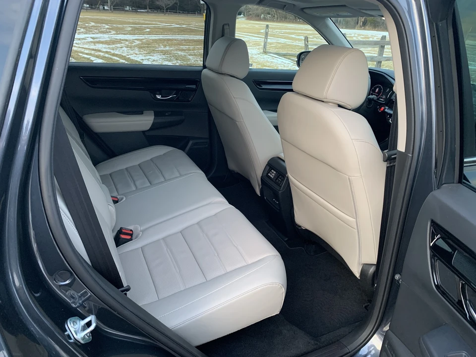 2024 Honda CR-V 6th Gen - Image 18 of 21