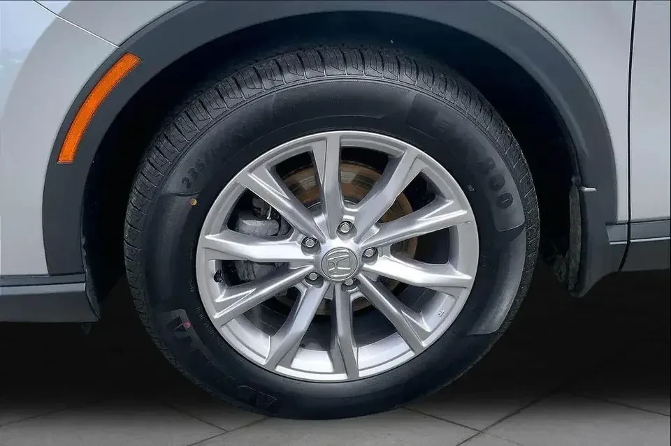 2024 Honda CR-V 6th Gen - Image 8 of 18