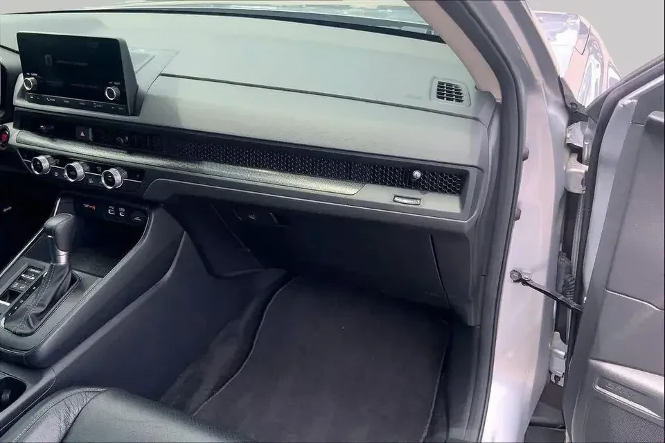 2024 Honda CR-V 6th Gen - Image 16 of 18