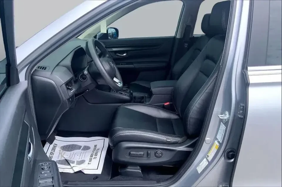 2024 Honda CR-V 6th Gen - Image 6 of 18