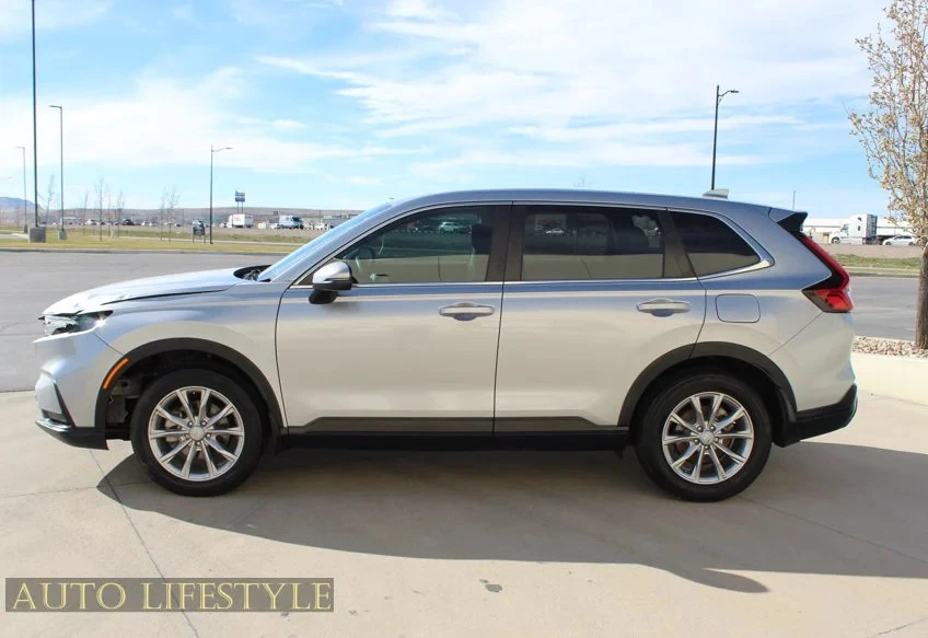 2024 Honda CR-V 6th Gen - Image 9 of 21