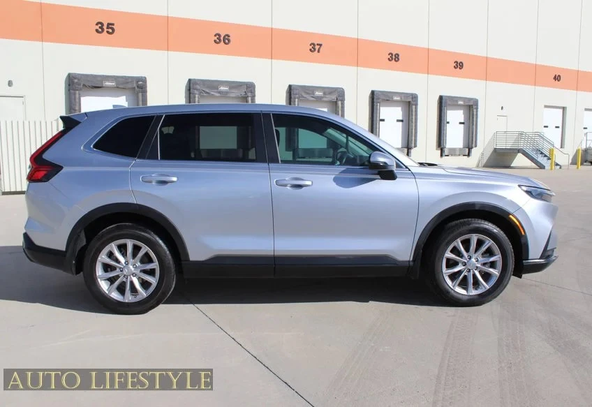2024 Honda CR-V 6th Gen - Image 10 of 21