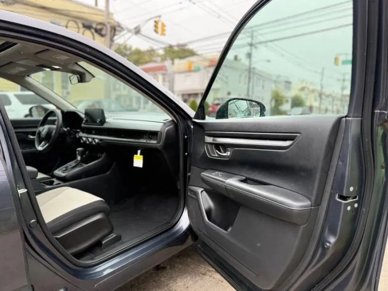 2024 Honda CR-V 6th Gen - Image 12 of 12
