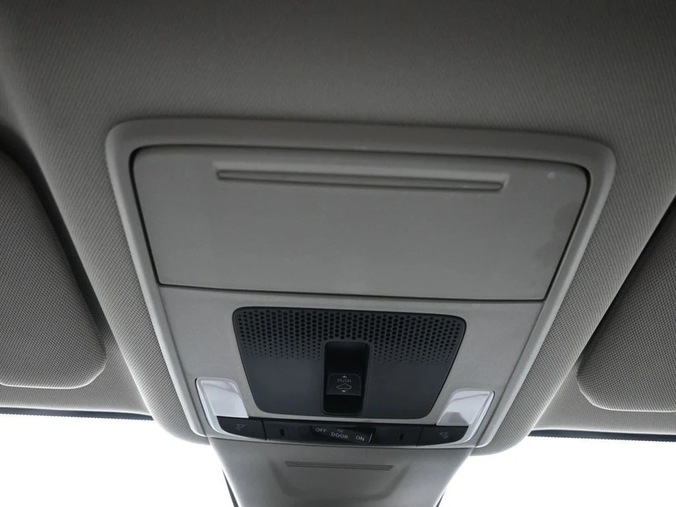 2024 Honda CR-V 6th Gen - Image 17 of 21