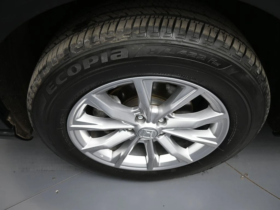 2024 Honda CR-V 6th Gen - Image 14 of 21
