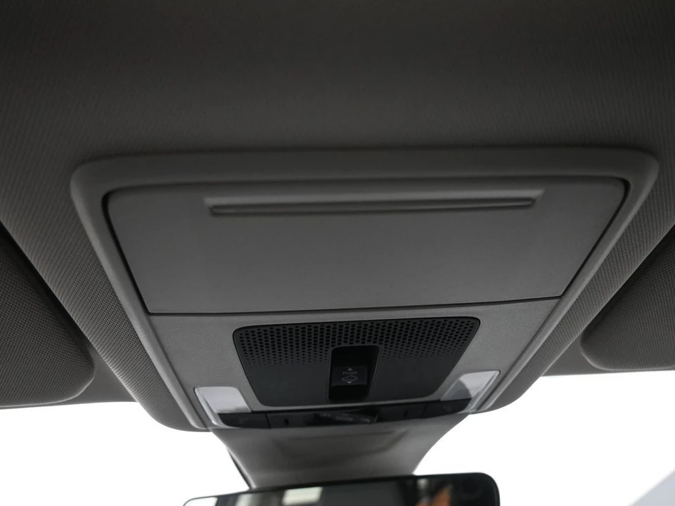 2024 Honda CR-V 6th Gen - Image 17 of 21