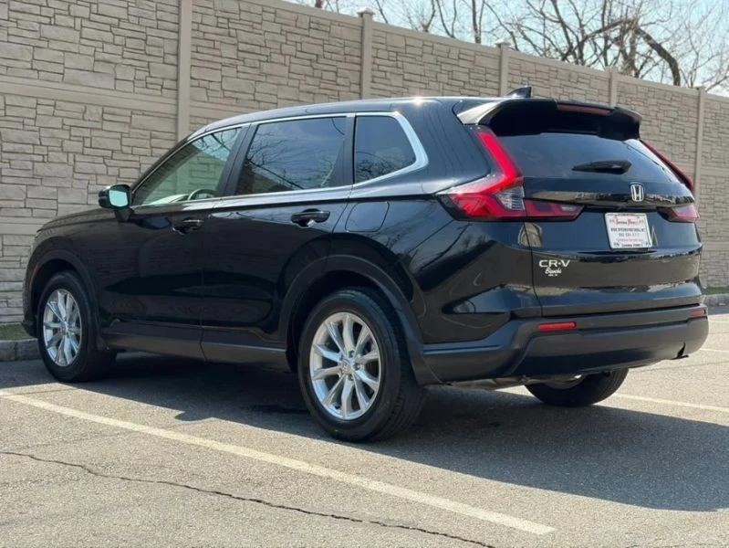 2024 Honda CR-V 6th Gen - Image 6 of 12