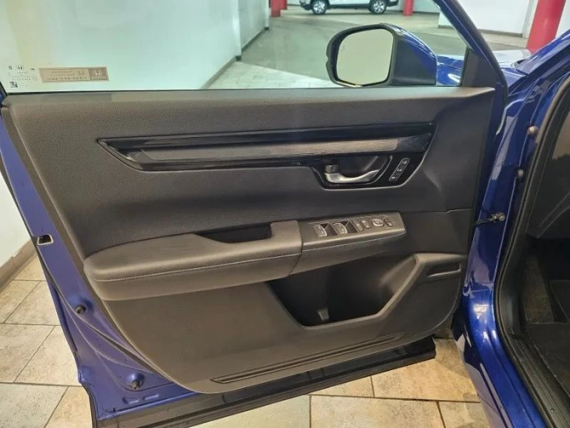 2024 Honda CR-V 6th Gen - Image 11 of 12