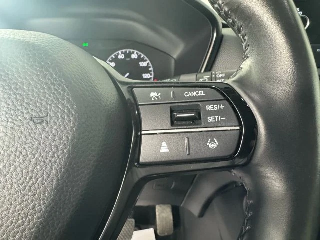 2024 Honda CR-V 6th Gen - Image 16 of 21