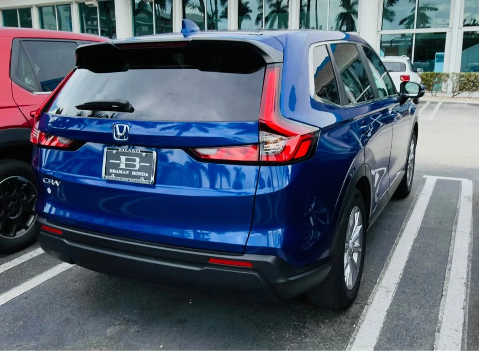 2024 Honda CR-V 6th Gen - Image 5 of 7