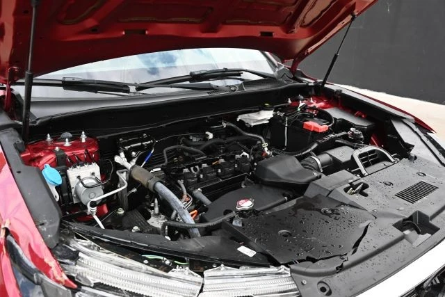 2024 Honda CR-V 6th Gen - Image 17 of 19