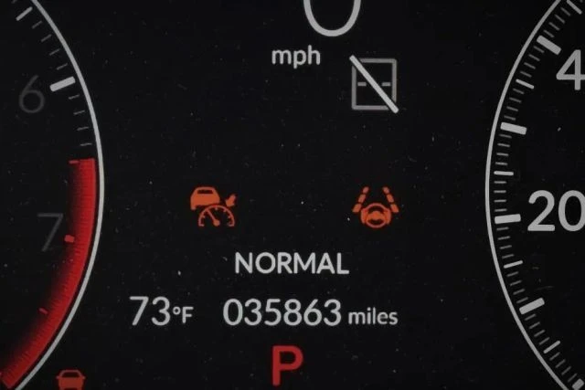 2024 Honda CR-V 6th Gen - Image 8 of 19
