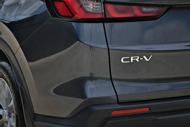 2024 Honda CR-V 6th Gen - Image 10 of 21