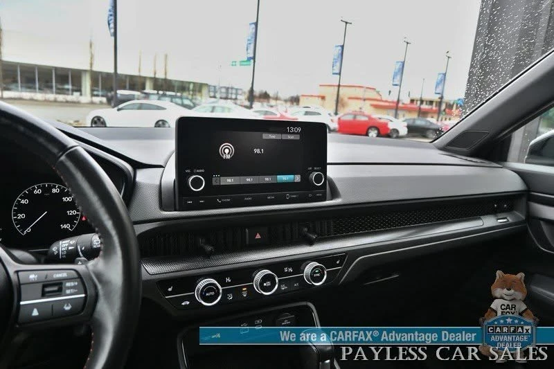 2024 Honda CR-V 6th Gen - Image 16 of 20