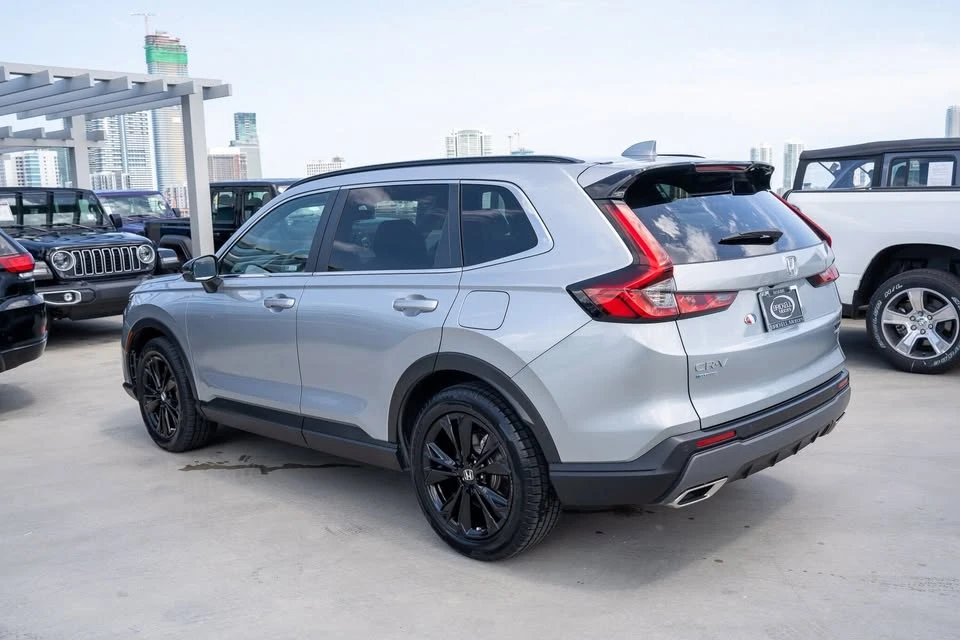 2024 Honda CR-V 6th Gen - Image 7 of 20