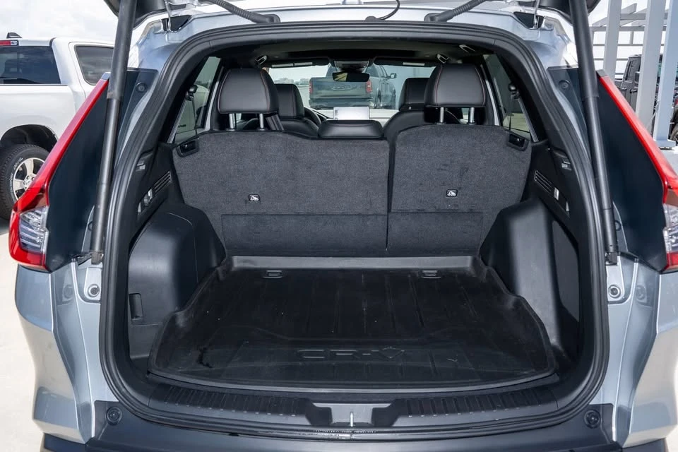 2024 Honda CR-V 6th Gen - Image 9 of 20