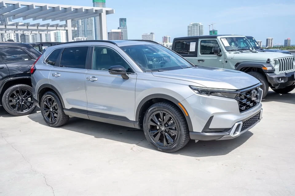 2024 Honda CR-V 6th Gen - Image 3 of 20