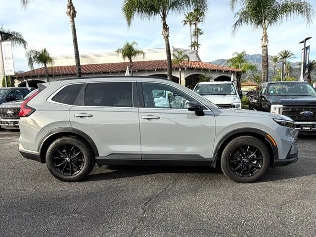 2024 Honda CR-V 6th Gen - Image 9 of 12