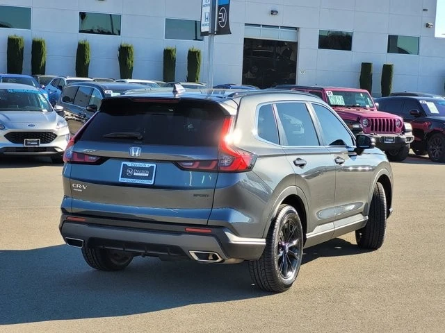 2024 Honda CR-V 6th Gen - Image 5 of 12