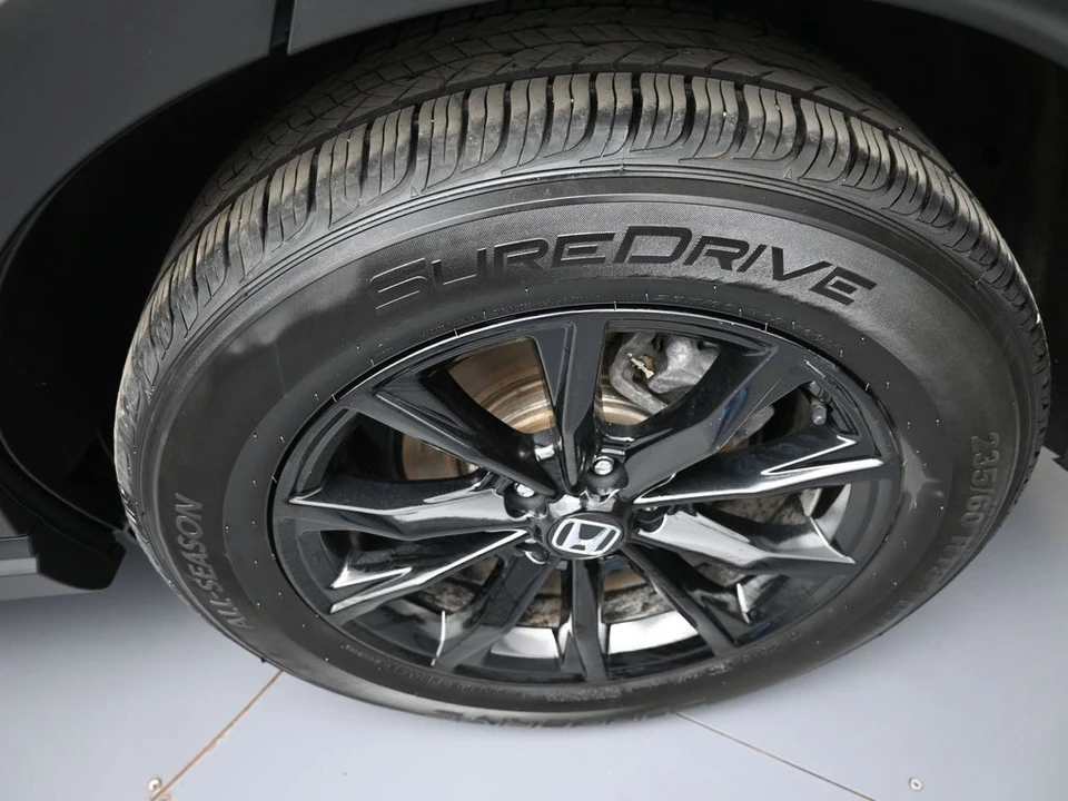 2024 Honda CR-V 6th Gen - Image 15 of 21
