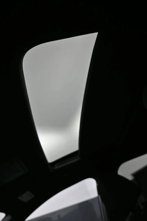 2024 Honda CR-V 6th Gen - Image 18 of 21