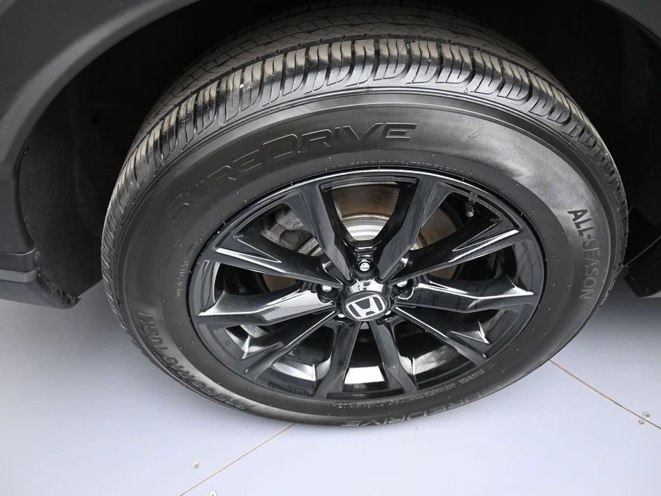 2024 Honda CR-V 6th Gen - Image 12 of 21