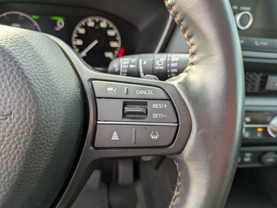 2024 Honda CR-V 6th Gen - Image 19 of 21