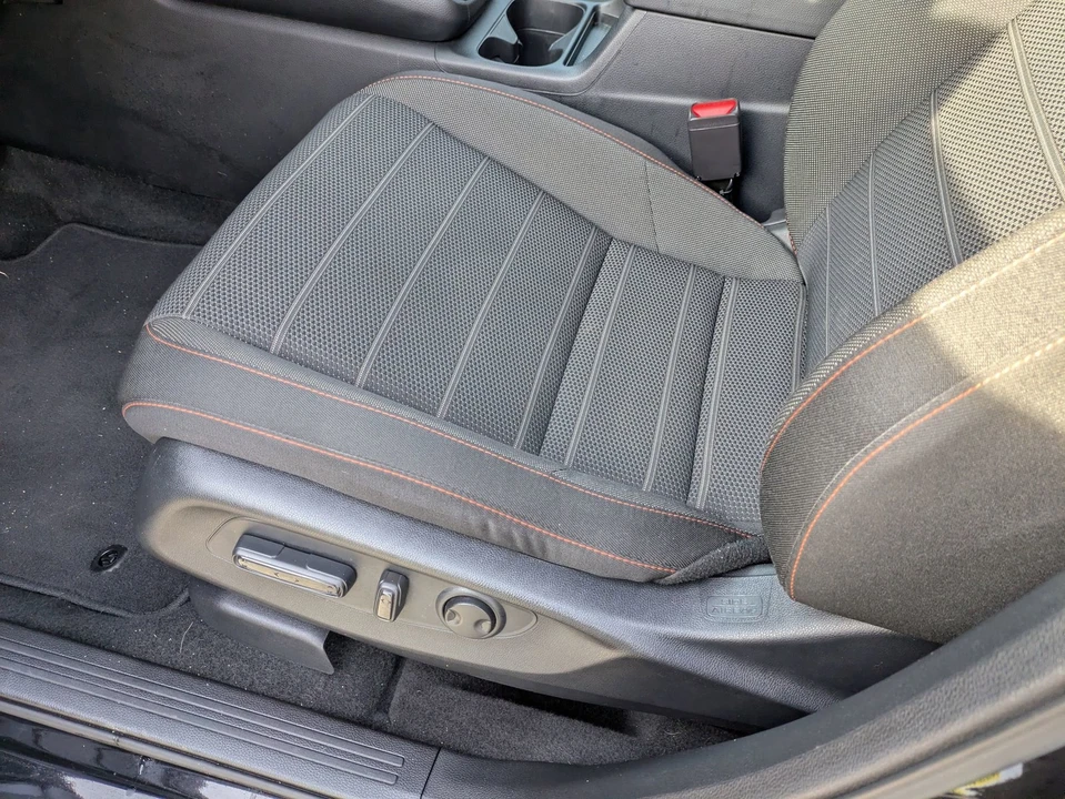2024 Honda CR-V 6th Gen - Image 13 of 21